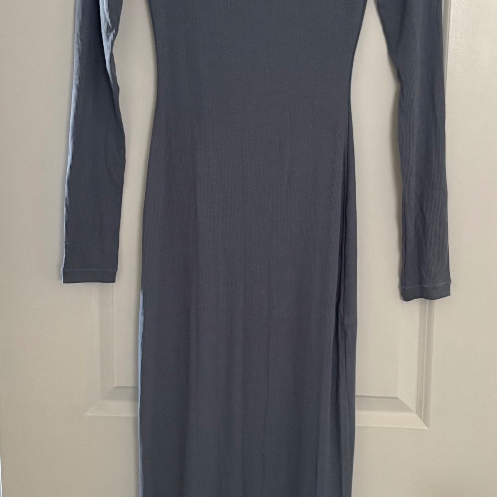 PUMIEY NWT gray small long sleeve dress
